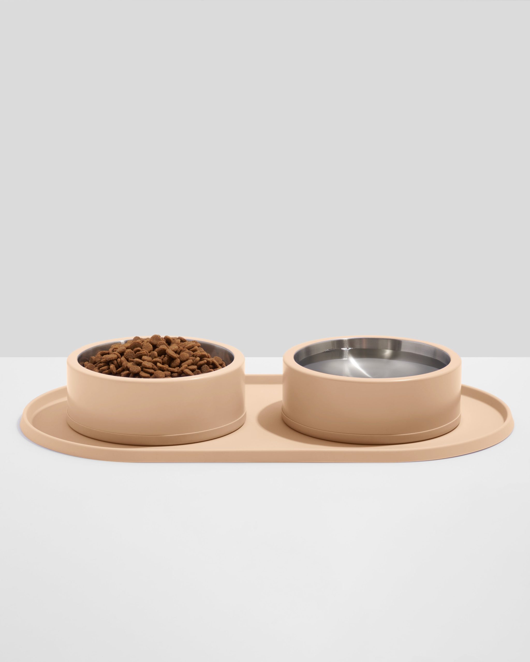 WO_VM_Studio_PDP_Home_Placemat_Tan_06_4x5_Print_6960fde9-cb4b-4775-b687-1b7dd3ea41f5.jpg